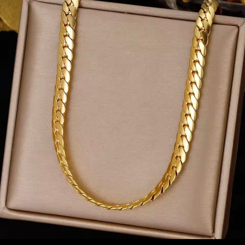 Trendy Zijwaartse Ketting – Goudkleurig Verguld, 5mm – Voor Mannen en Vrouwen