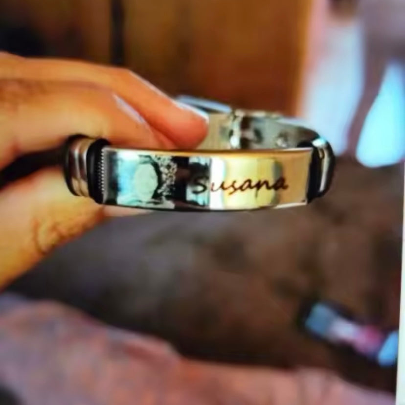 Perfecte herenarmband van titaniumstaal voor Vaderdag – Personaliseerbaar met familiefoto's een stijlvol cadeau