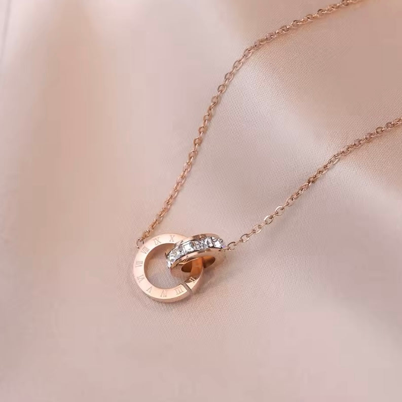 Chique Kristallen Cirkel Choker met Romeinse Cijfers – Luxe Gouden en Zilveren Rose Hanger Ketting voor Vrouwen