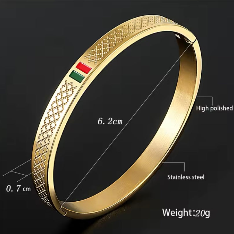 7mm groen-rood manchetarmband van roestvrij staal | Unisex sieraden | Breedte: 7mm | Diameter: 62mm.