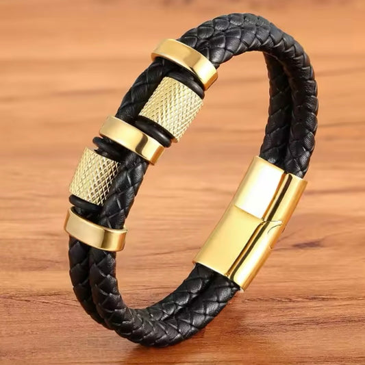 TYO Dubbele Lederen Armbanden Voor Mannen met goudkleurige Stainless detail